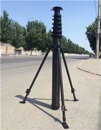 Asta di monitoraggio poligonale telescopica a braccio singolo